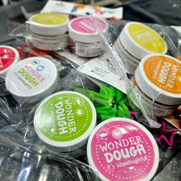 Wonderdough Party Favours