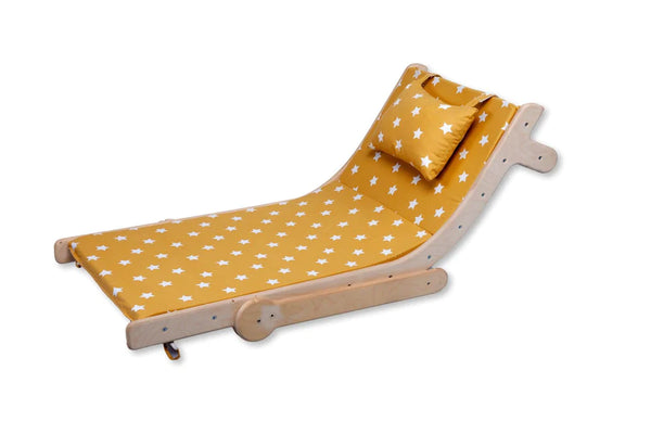 Adjustable lounge chair with comfy pad for kids